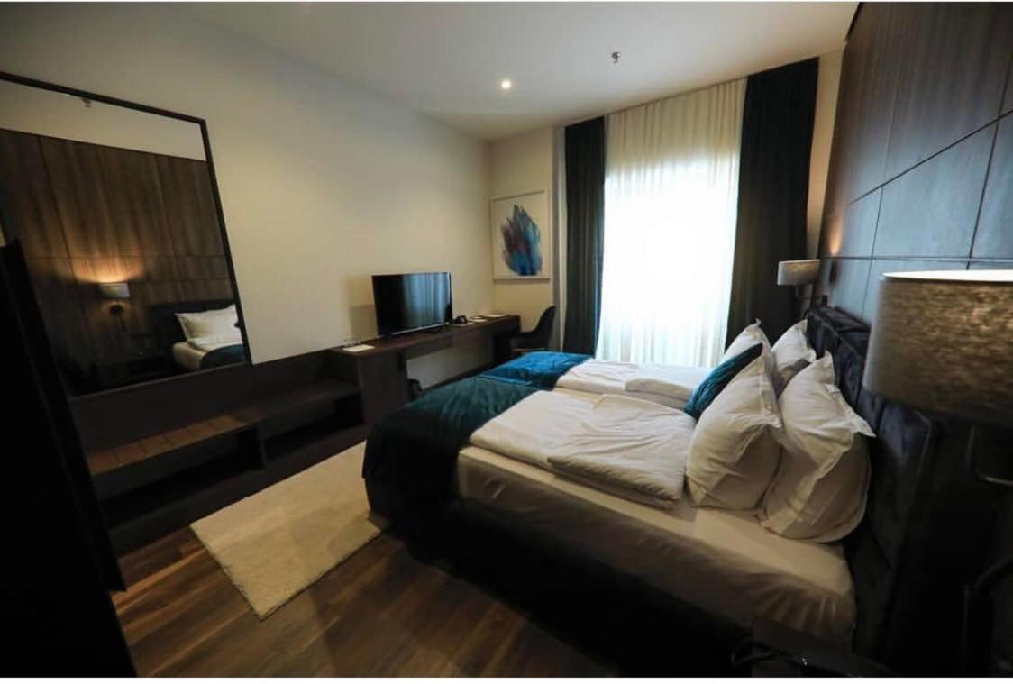Premium Park Hotel Prizren Exterior foto