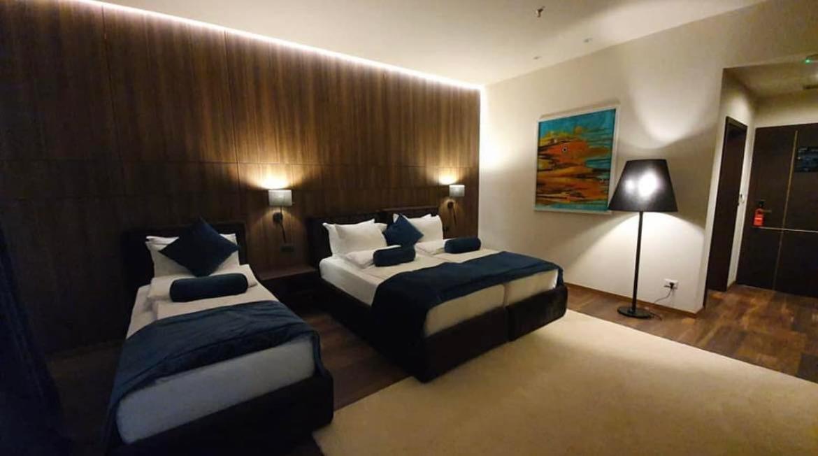 Premium Park Hotel Prizren Exterior foto